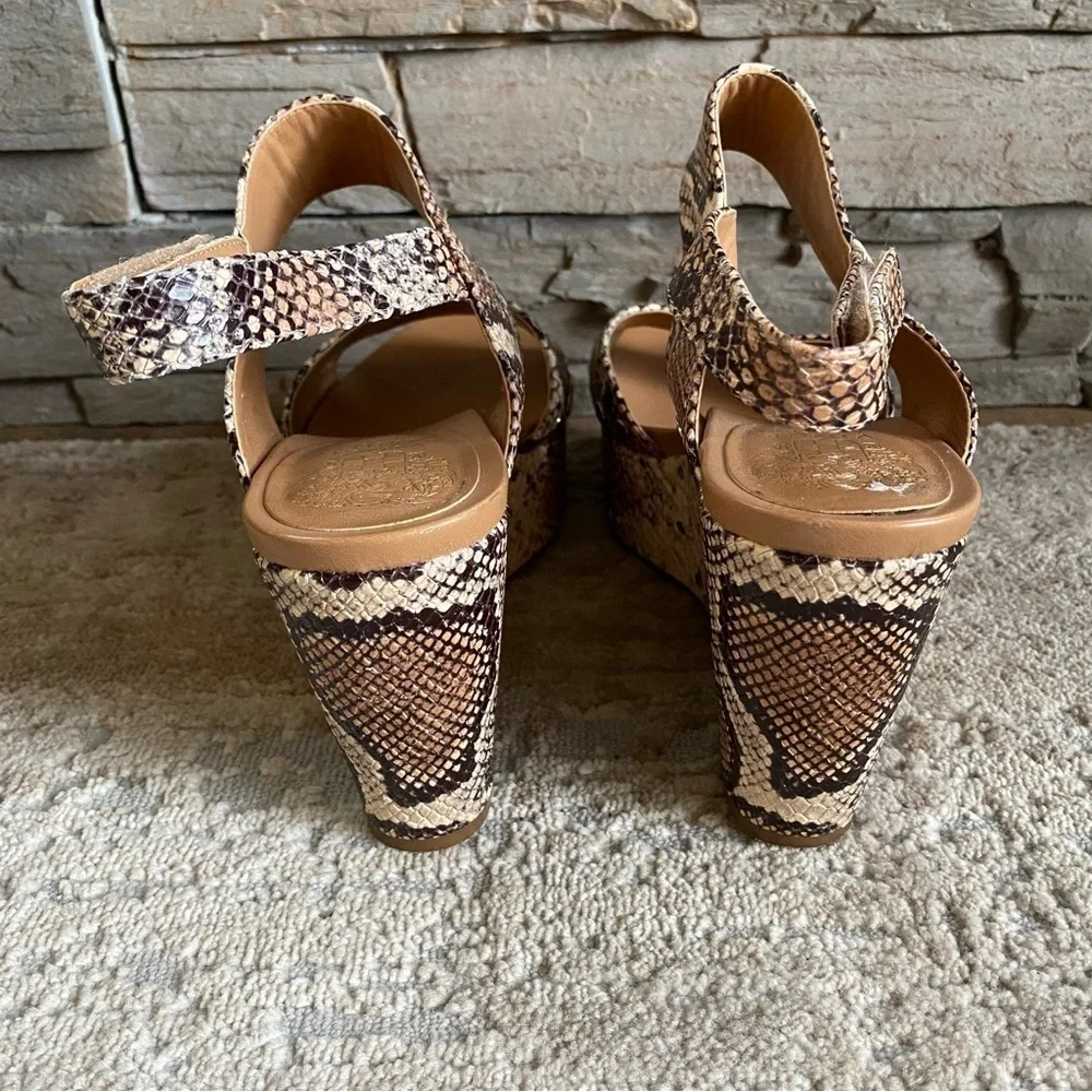 Vince Camuto Ventinda Wedge Platform Snakeskin Sandals Heels Open Toe Leather